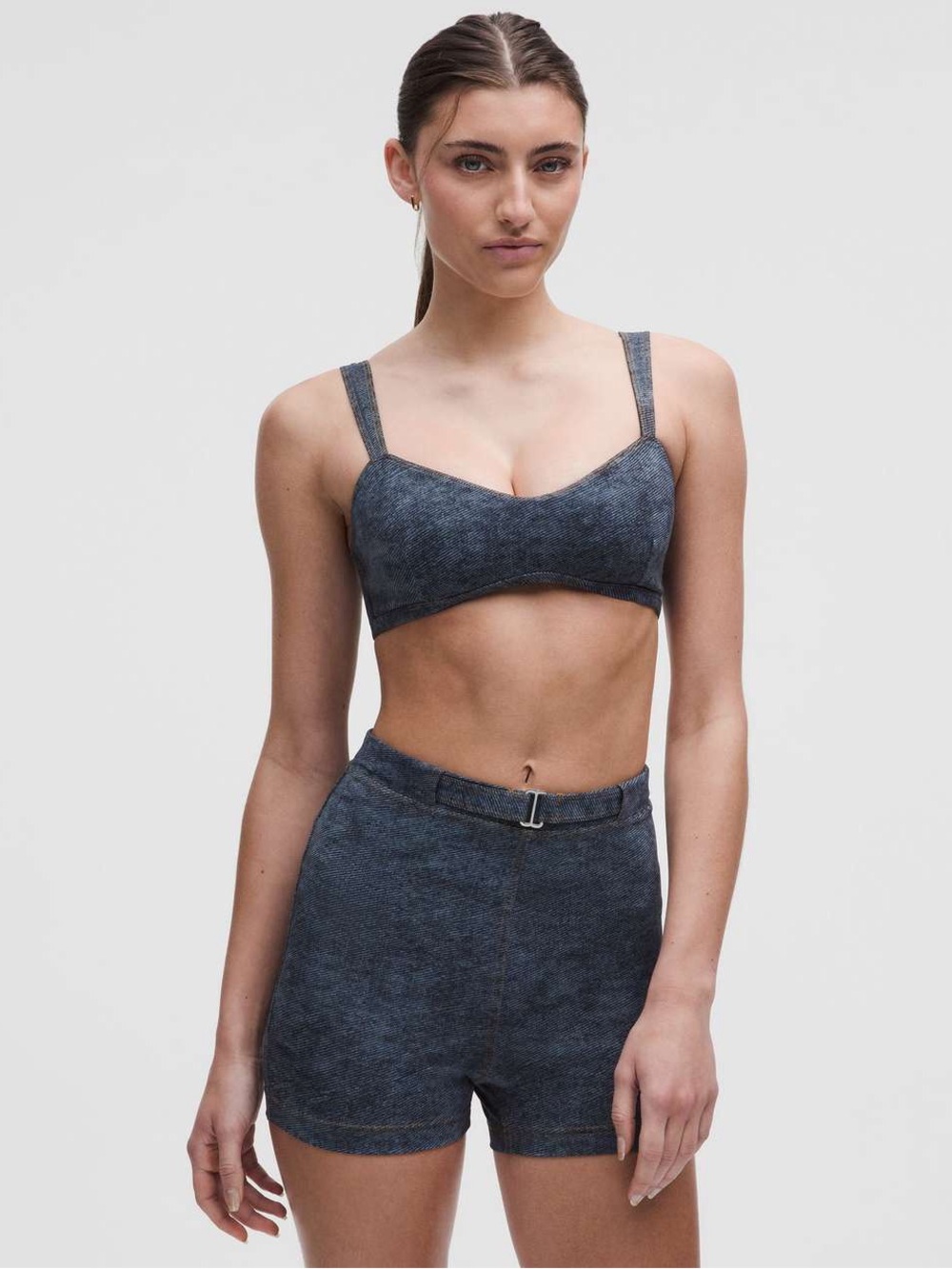NWOT Lululemon Everlux Sweetheart Light Support Bra A/B Cup Denim Dreams Size S